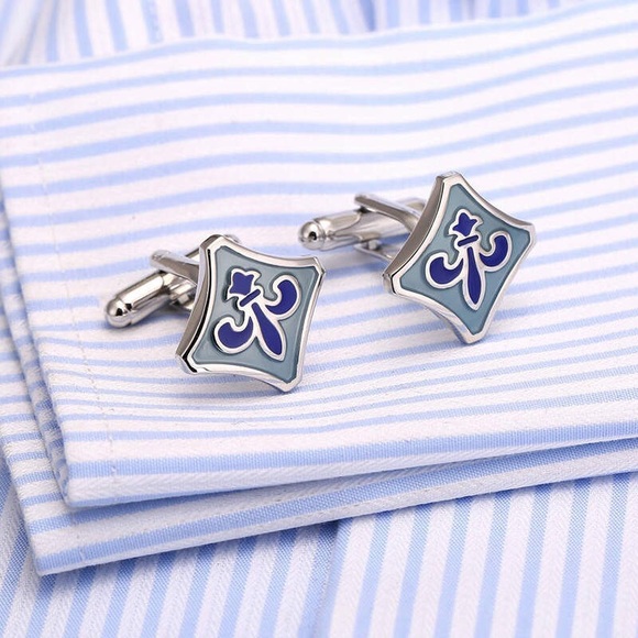 Designer Cufflinks - Picture 2 of 3
